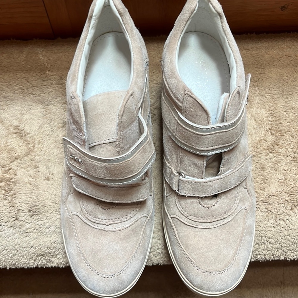 Geox booties size 7
